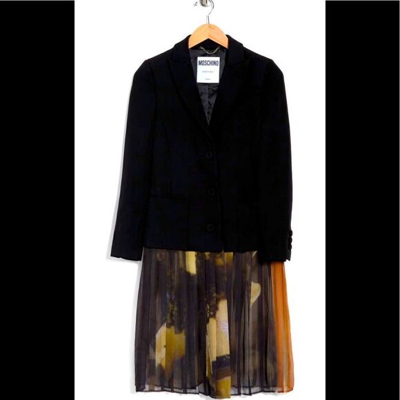 Authentic Moschino Long wool coat size 10, NWT - Picture 3 of 12